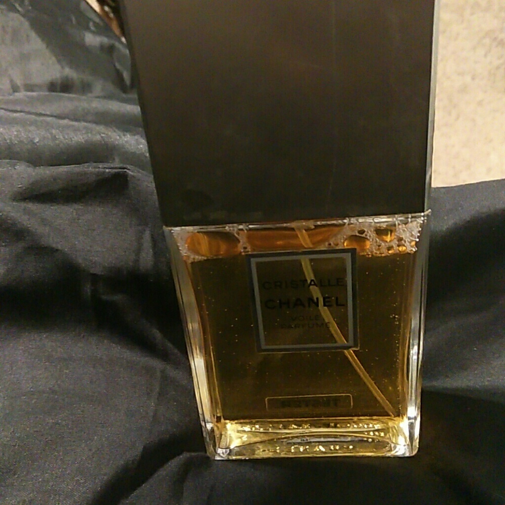 Parfume cristalle chanel